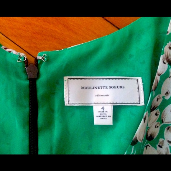 Summer dress. Flowy and fun! - Picture 3 of 5